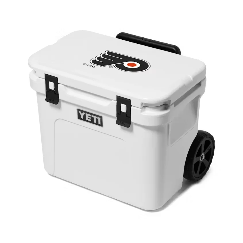 Philadelphia Flyers Roadie® 32 Hard Cooler