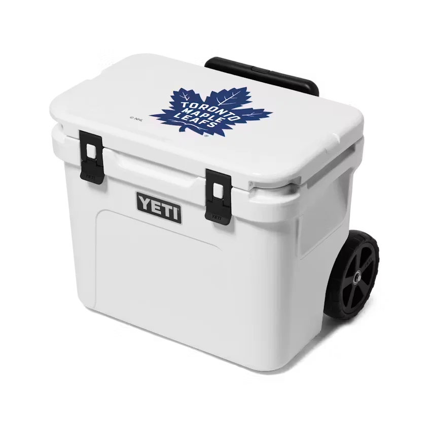 Toronto Maple Leafs Roadie® 32 Hard Cooler